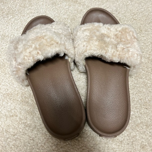 Cozy Shearling UGG Slide Sandals - Cream and Brown - Picture 2 of 6